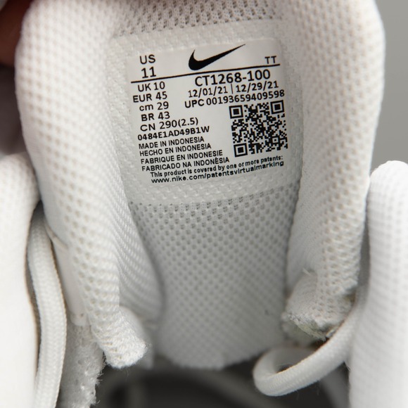 Nike Air Max 95 Essentials Triple White Men Sz 11 CT1268 Athleisure Streetwear - Picture 5 of 8